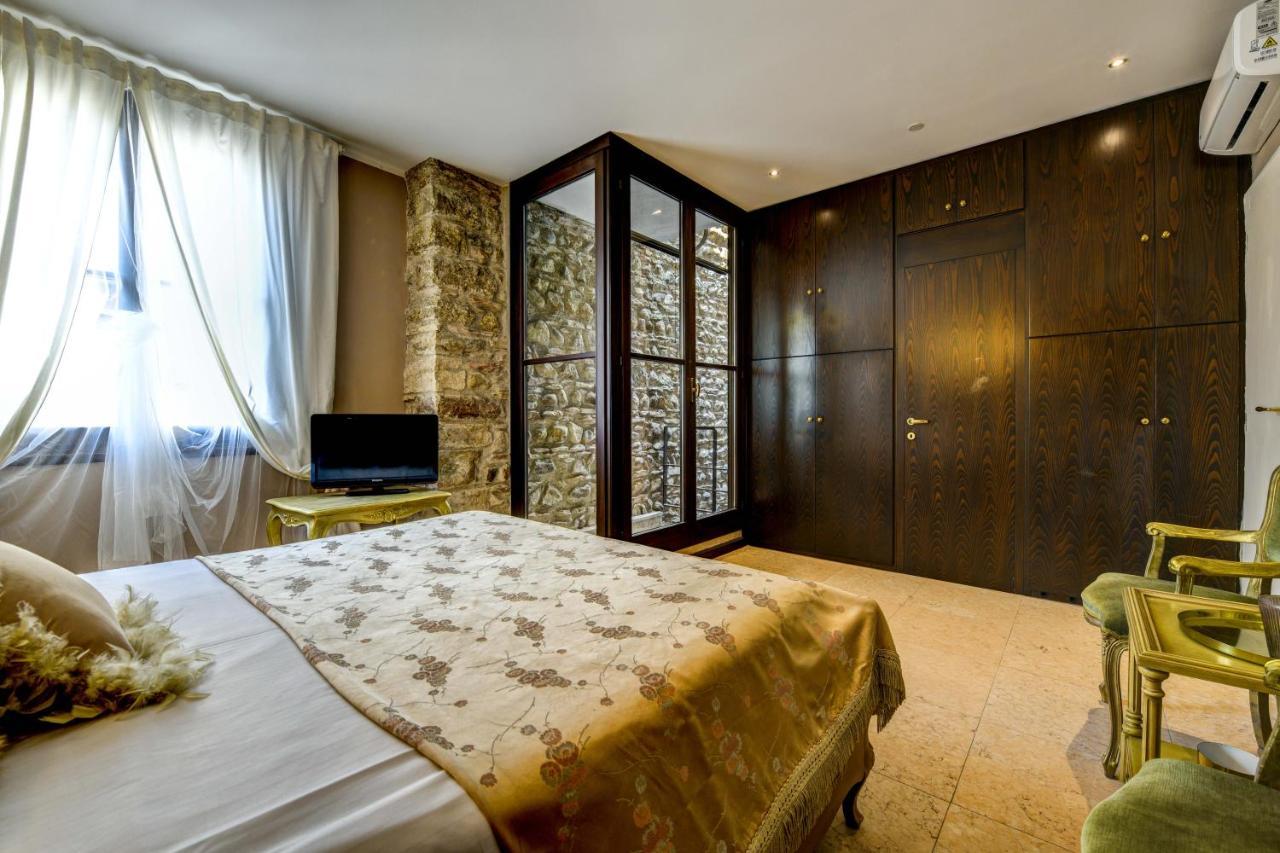 Prestige Suite Sirmione Eksteriør billede