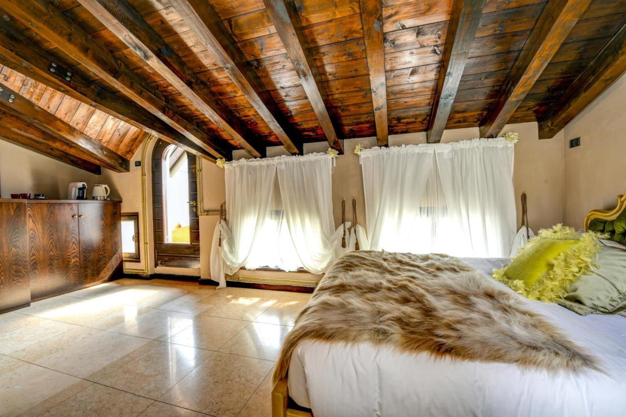 Prestige Suite Sirmione Eksteriør billede