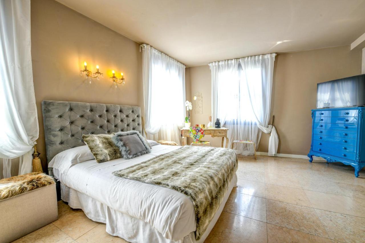 Prestige Suite Sirmione Eksteriør billede