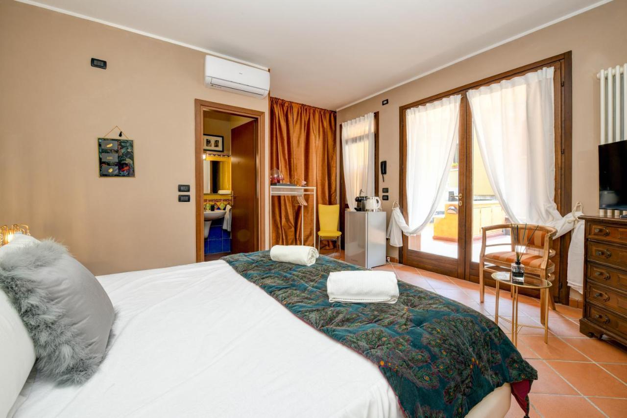 Prestige Suite Sirmione Eksteriør billede