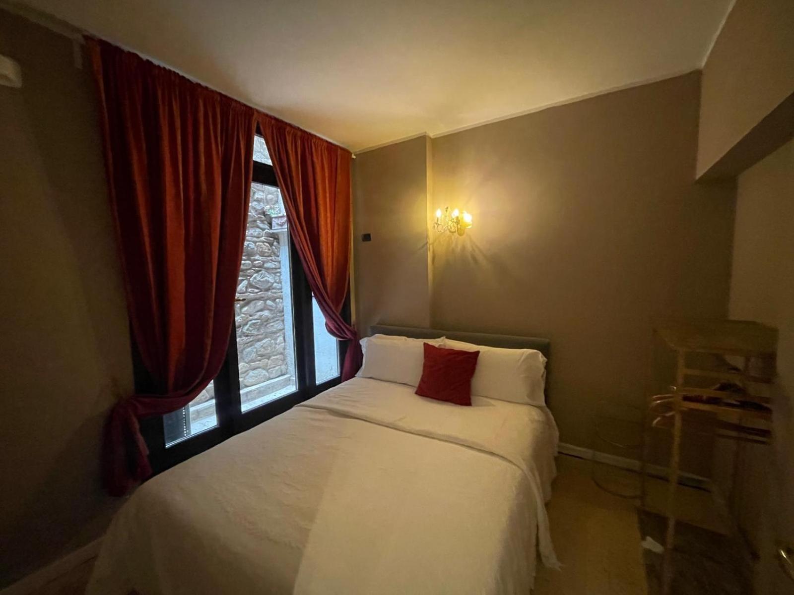 Prestige Suite Sirmione Eksteriør billede